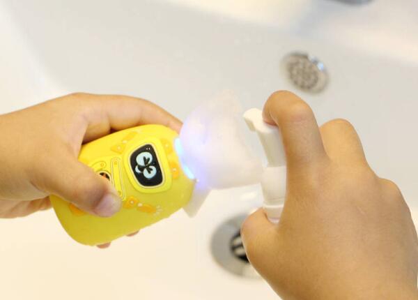 兒童使用u型電動牙刷用什么牙膏